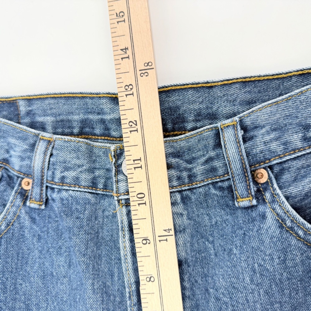 Levi's Men's 501 Original Fit Jeans 35x30 Blue Medium Wash Expanded Back Patch - Picture 10 of 11